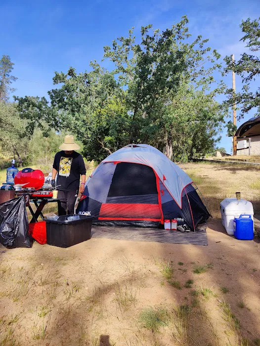 Sandy Point Campground Picture 3