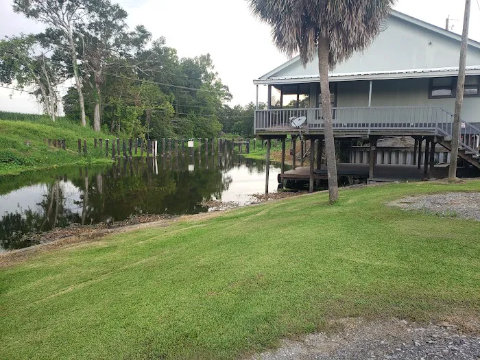 Bergeron's On-Bayou Campground Picture 3