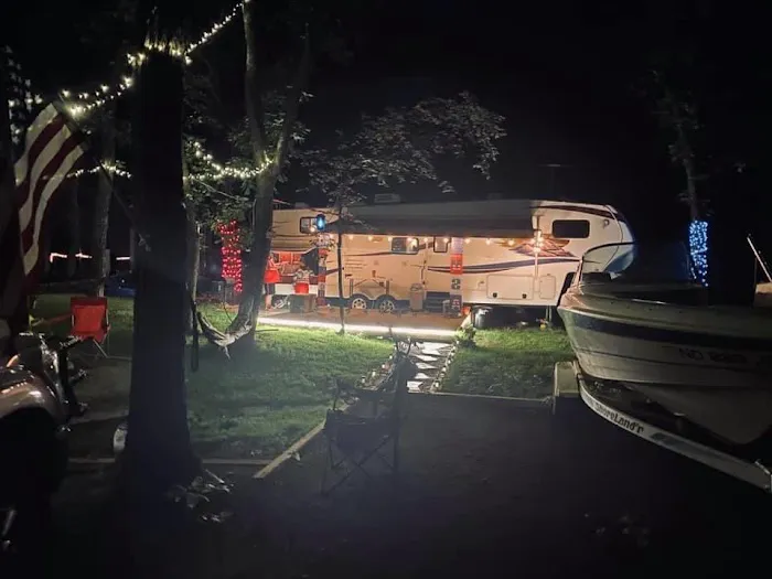 Lakeside Haven Campground Picture 5