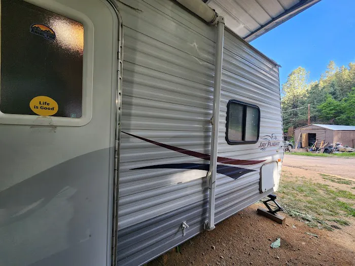 Sierra Bonita Cabins & RV Park Picture 1