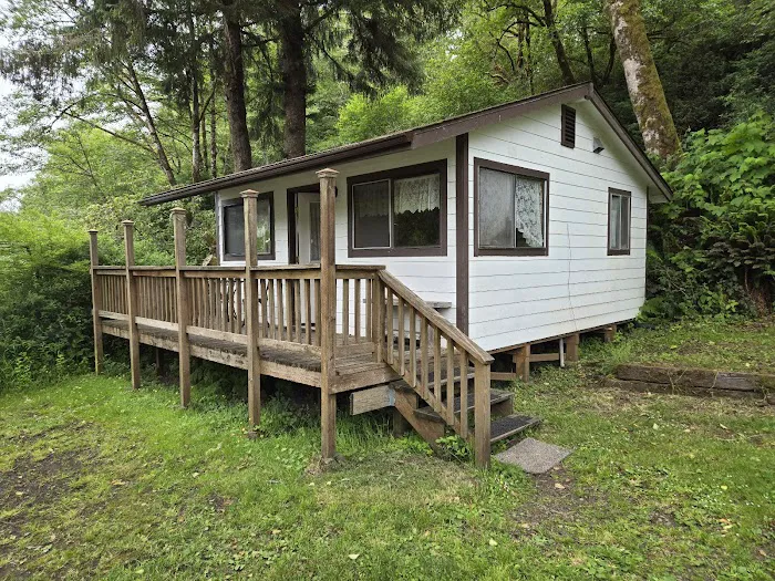 Nightingale's Fishing Camp Picture 8