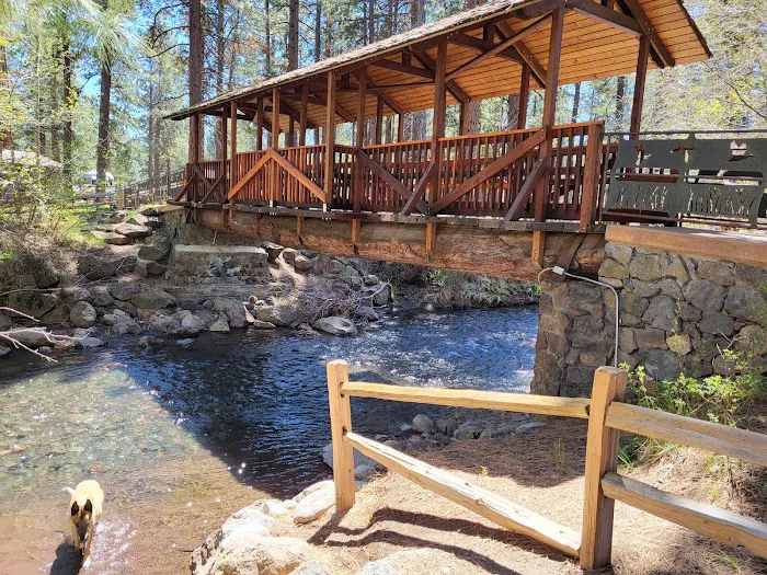 Sisters Creekside Campground Picture 1