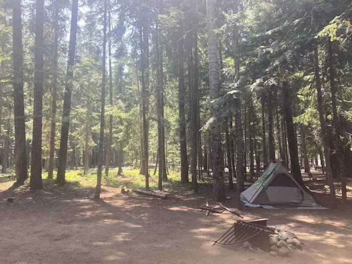 Elk Lake Campground Picture 7