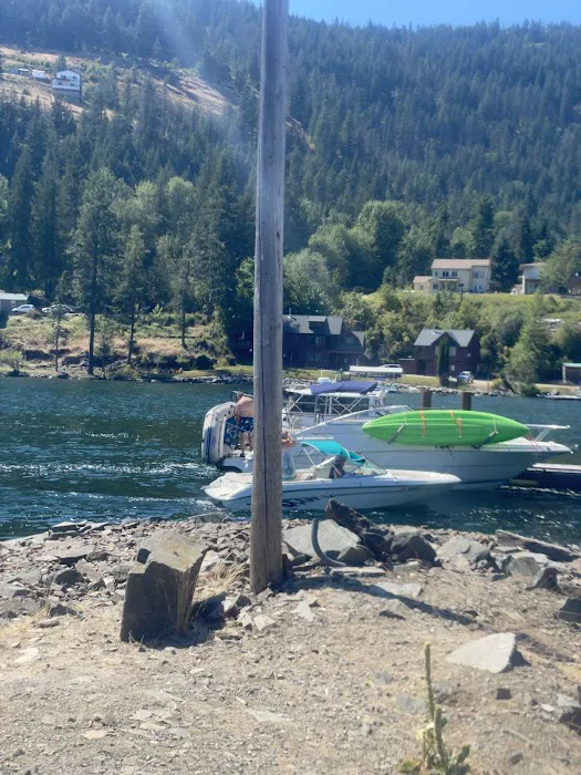Garfield Bay Campground Picture 3