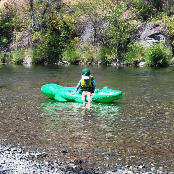 Jackson Campground on the Applegate River Picture 8