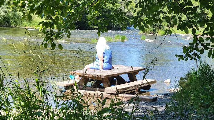 Jackson Campground on the Applegate River Picture 3