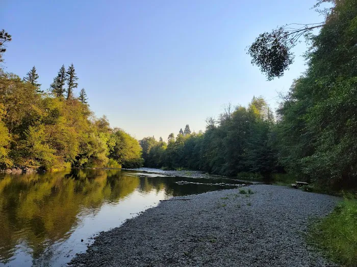 Jackson Campground on the Applegate River Picture 10