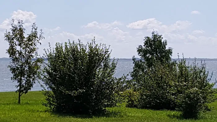 West Bay Heights Picture 4