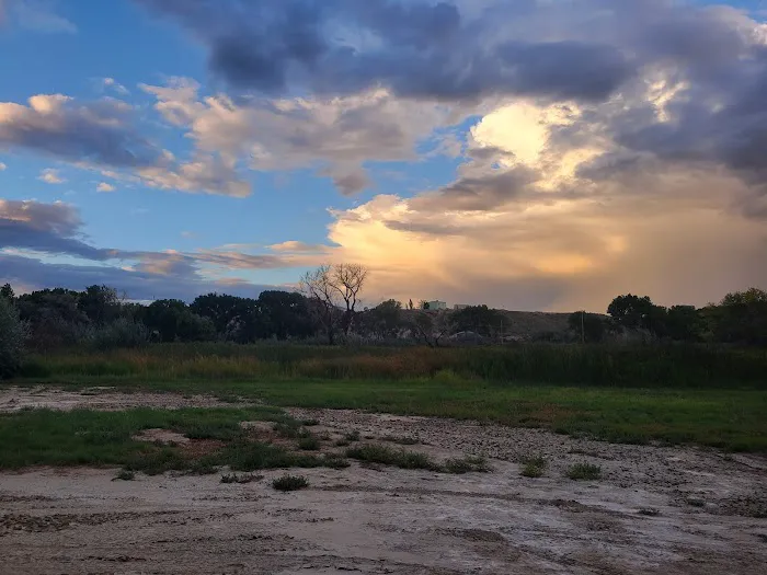 Florez Riverview RV Park & Campground Picture 8