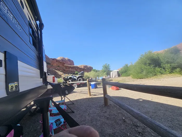 Moon Flower Campground Picture 3
