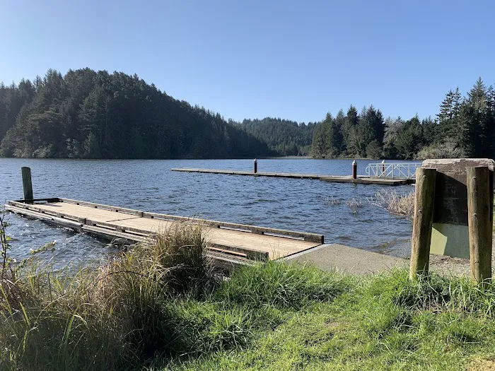 Tahkenitch Landing Campground Picture 1