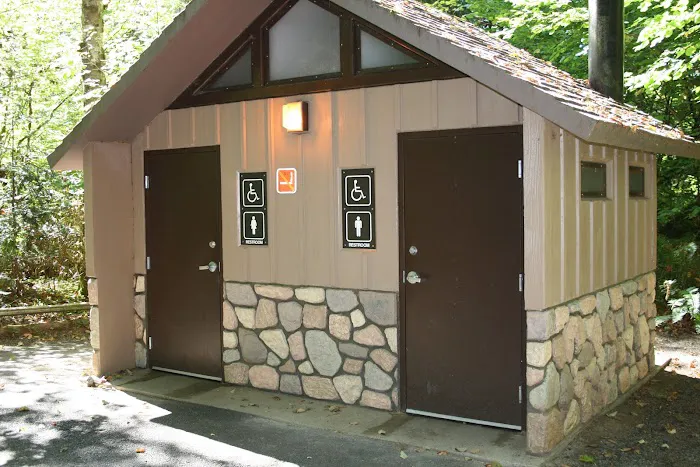 Rock Creek Recreation Site Picture 2