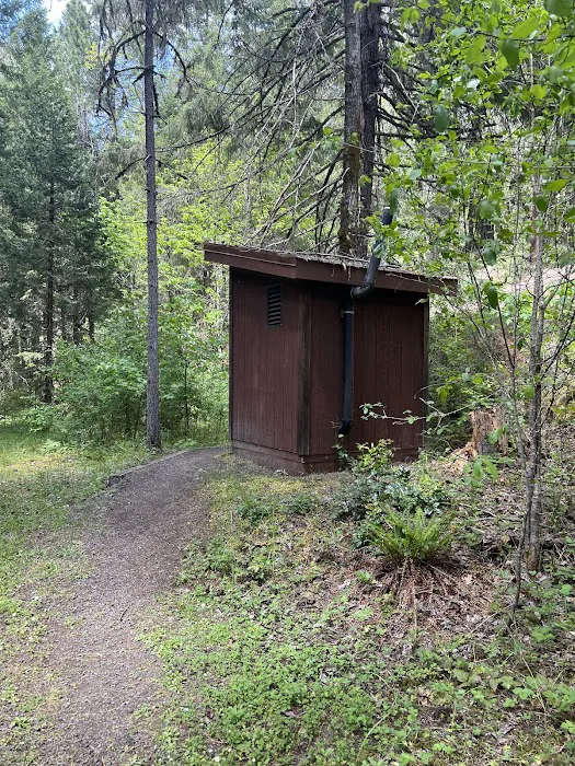 Campers Flat Campground Picture 4