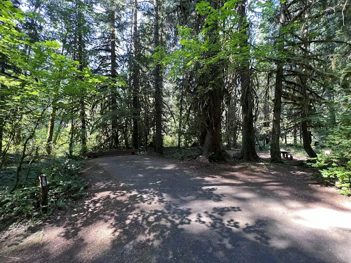 Blue Pool Campground Picture 1