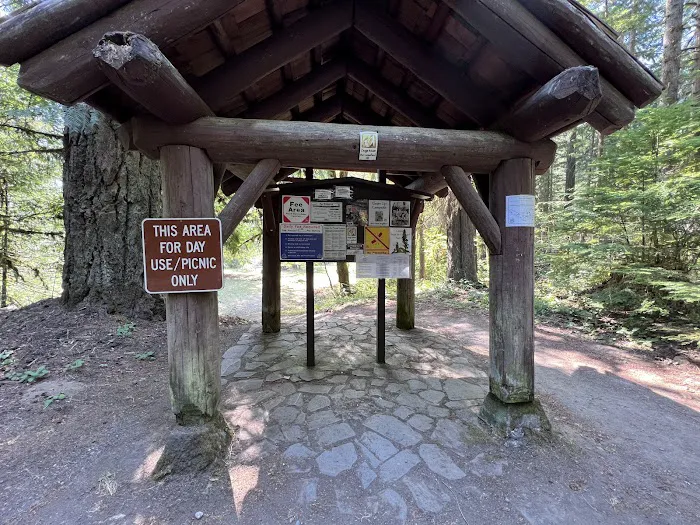 Blue Pool Campground Picture 2