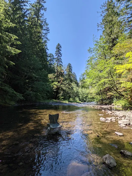 Blue Pool Campground Picture 4