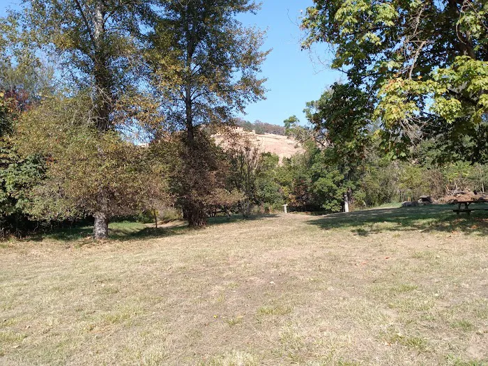 Elk Island Roseburg Oregon Picture 10