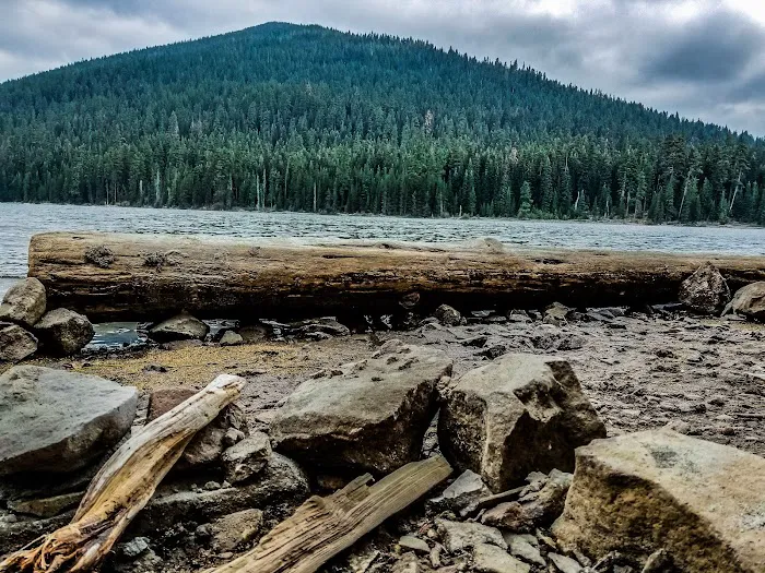 Little Cultus Lake Campground Picture 6