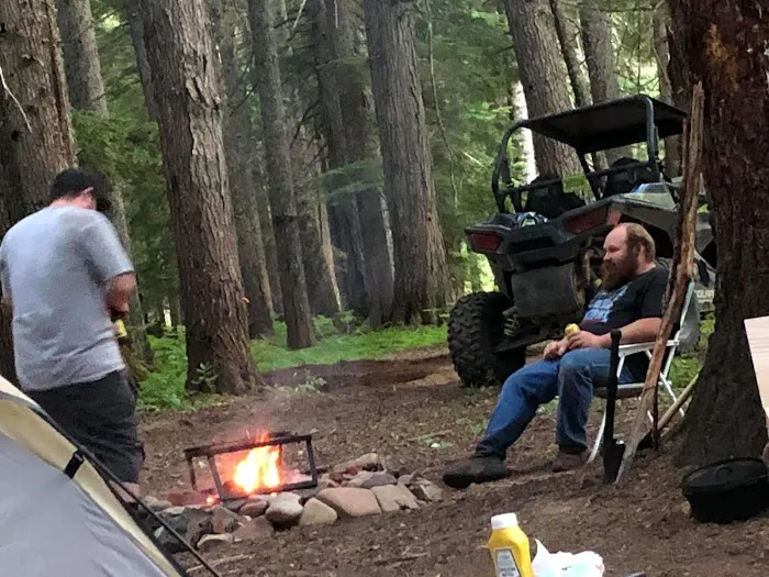 Sissons Campground Picture 5