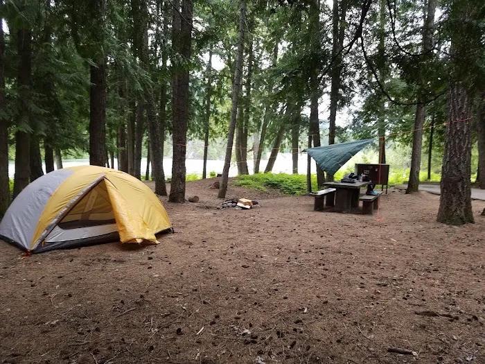 Yaak River Campground Picture 2
