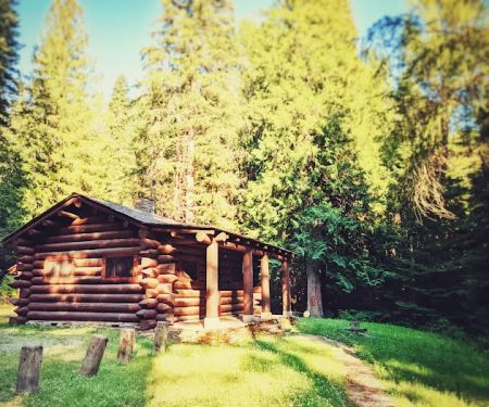 Avery Creek Cabin