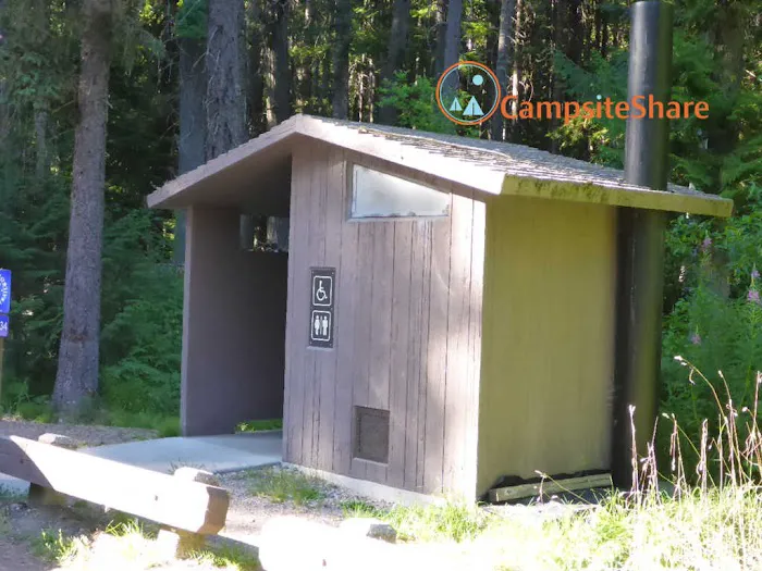 Giant White Pine Campground and Trailhead Picture 8