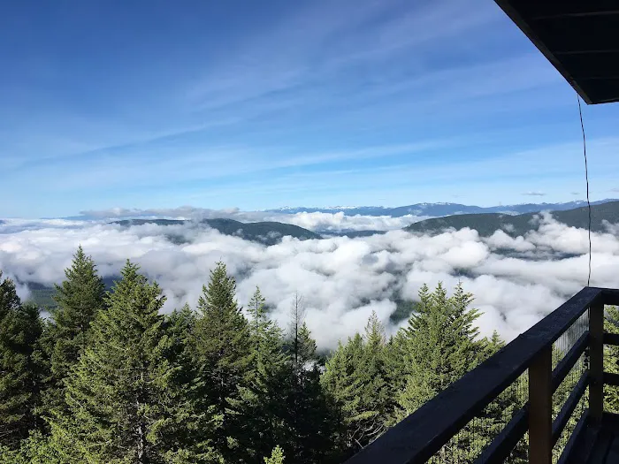 Deer Ridge Lookout Picture 2