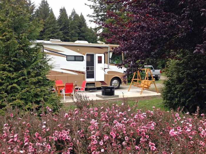 Crescent City / Redwoods KOA Holiday Picture 4