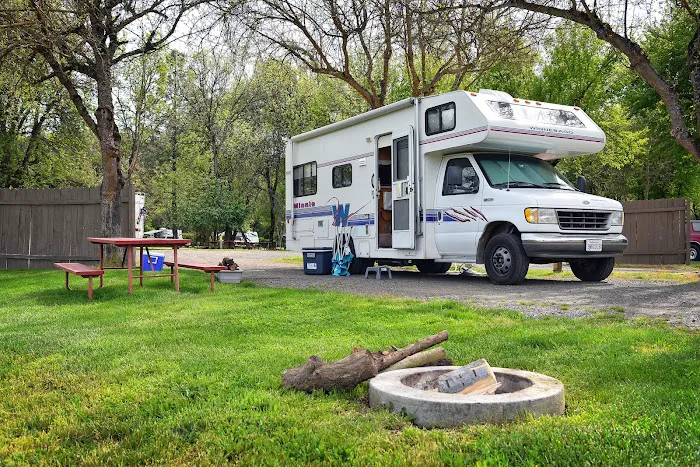 Medford / Gold Hill KOA Journey Picture 4