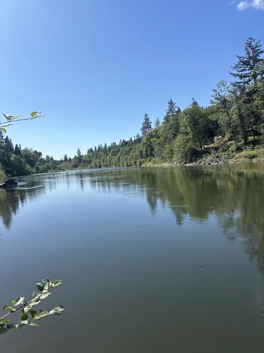 Rogue River Campground & RV Resort Picture 3