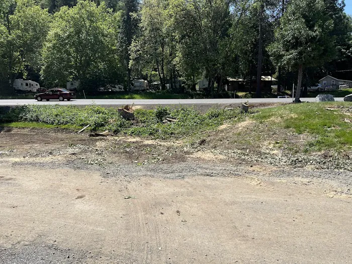 Rogue River Campground & RV Resort Picture 6