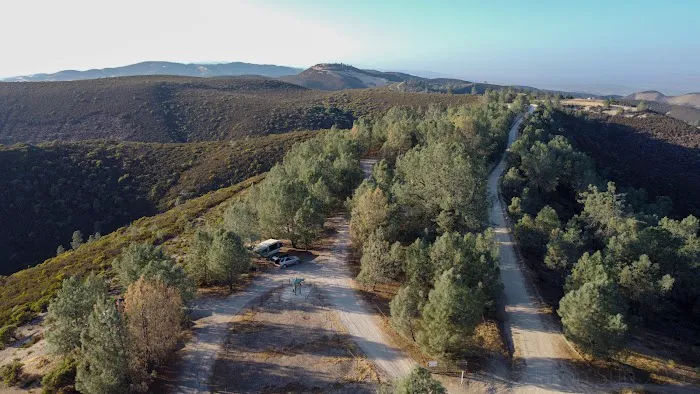Williams Hill Picture 3
