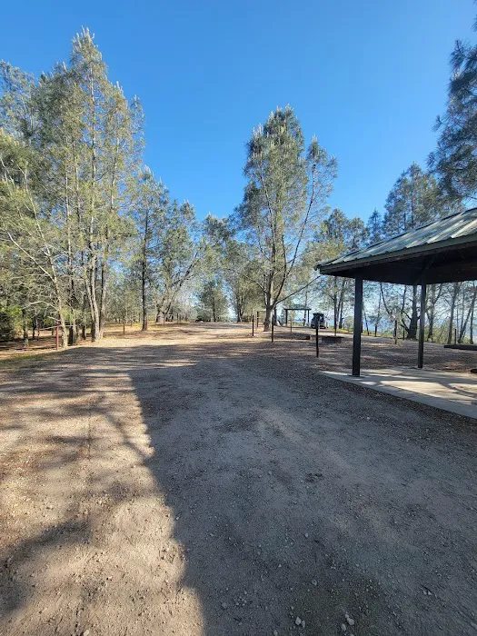 Williams Hill Picture 8