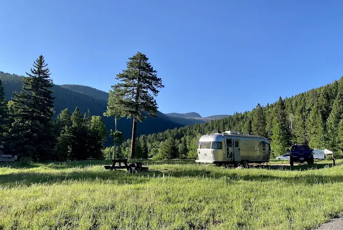 Jacks Creek Campground Picture 6