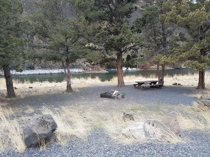 Chimney Rock Campground Picture 9