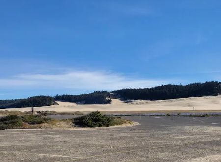 Umpqua Sand Camping