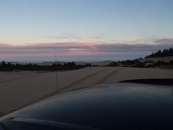 Umpqua Sand Camping Picture 2