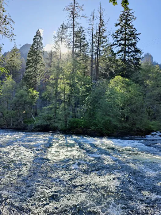 Boulder Flat Campground Picture 1