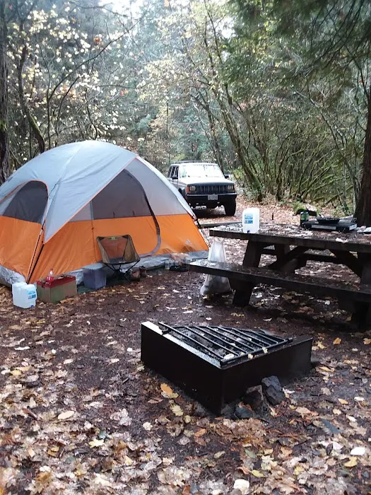 Boulder Flat Campground Picture 3