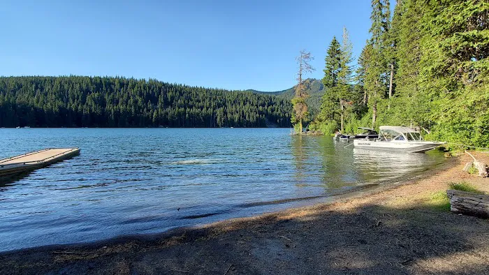 Trapper Creek Campground Picture 1