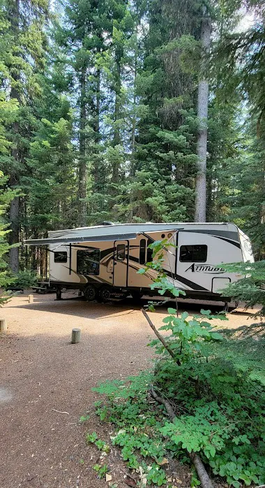 Trapper Creek Campground Picture 7