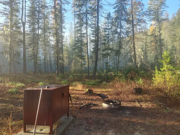 Jackpine Flats Campground Picture 7