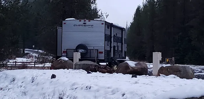Elk Creek Campground Picture 2