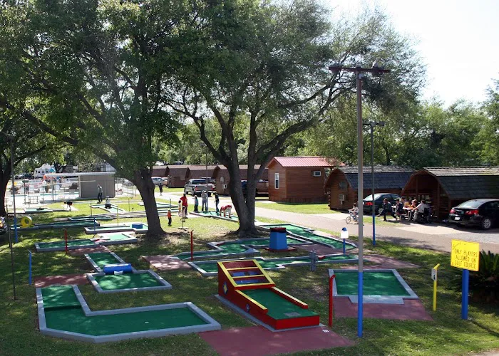 Lafayette KOA Holiday Picture 5