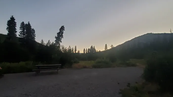 Pleasant Valley Campground Picture 2