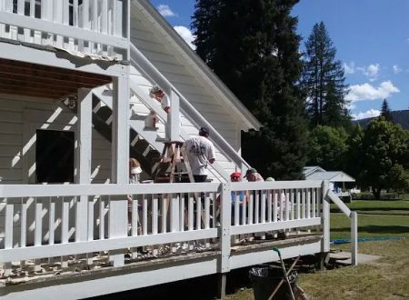 Savenac Bunkhouse