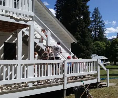 Savenac Bunkhouse