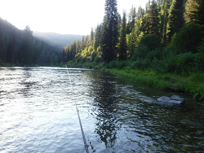 Fly Flat Campground Picture 8