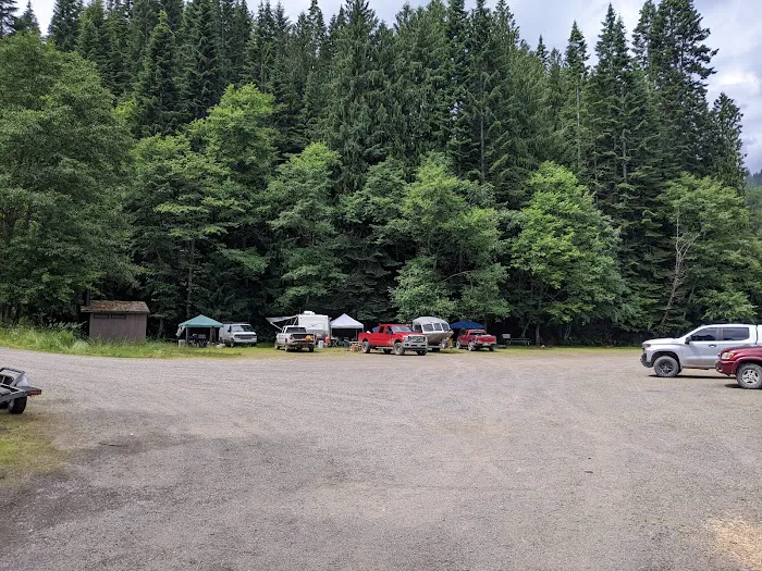Dworshak Reservoir Grandad Campground Picture 9