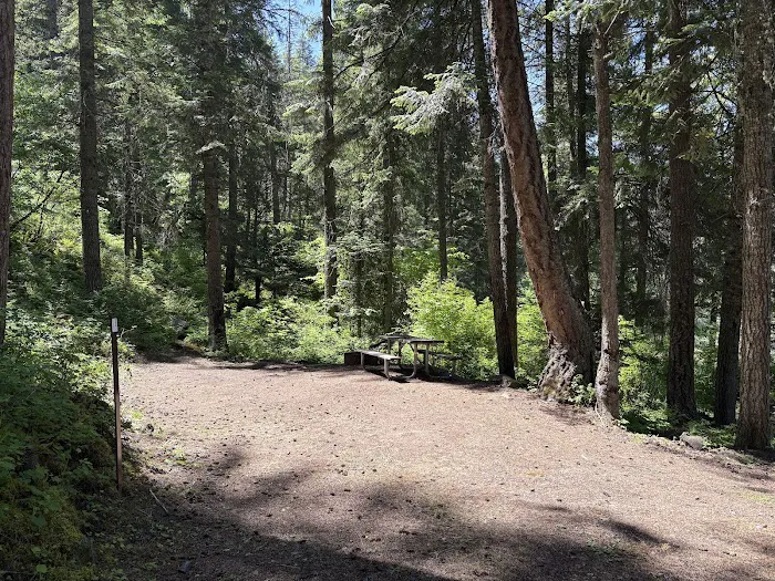 Canyon Creek Campground Picture 9